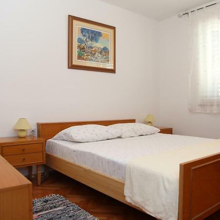 Seaside Apartment Tisno Eksteriør billede
