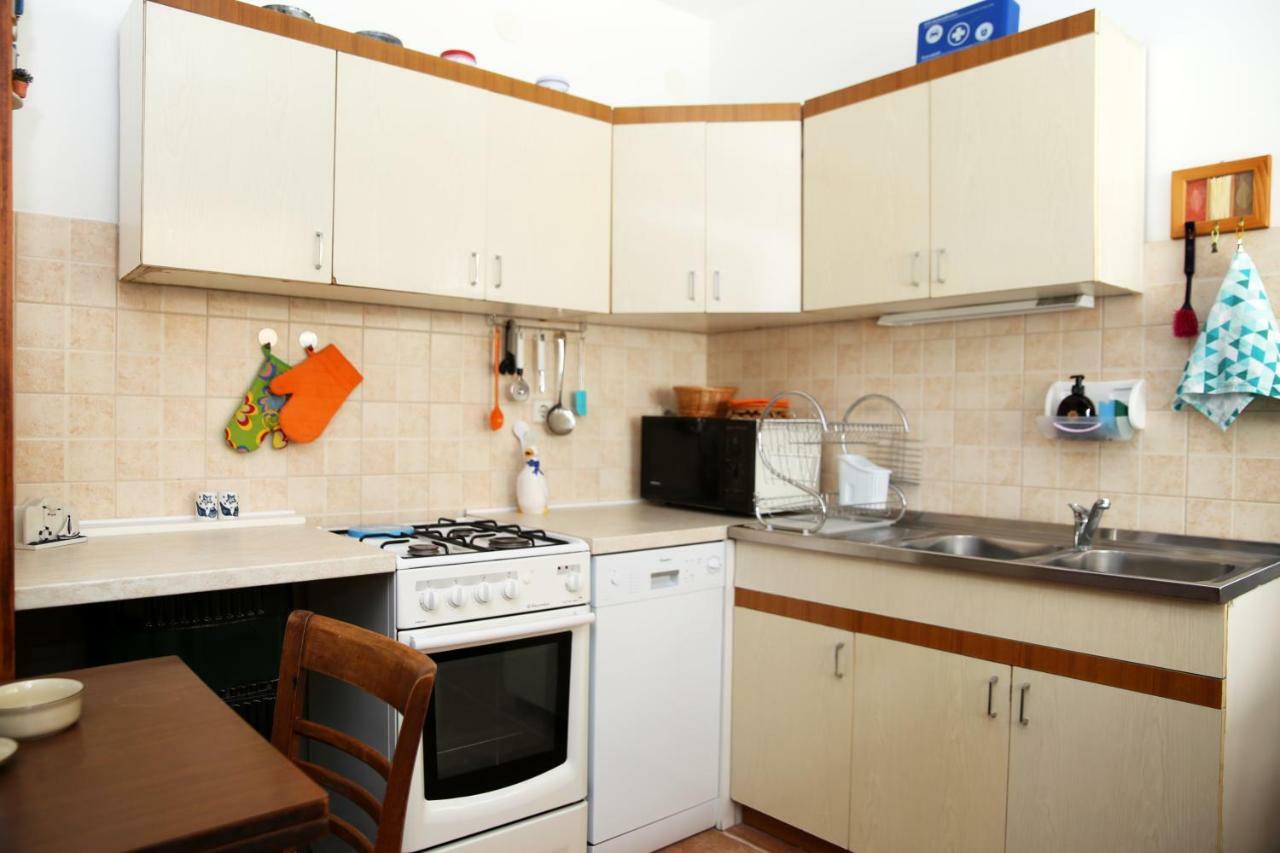 Seaside Apartment Tisno Eksteriør billede