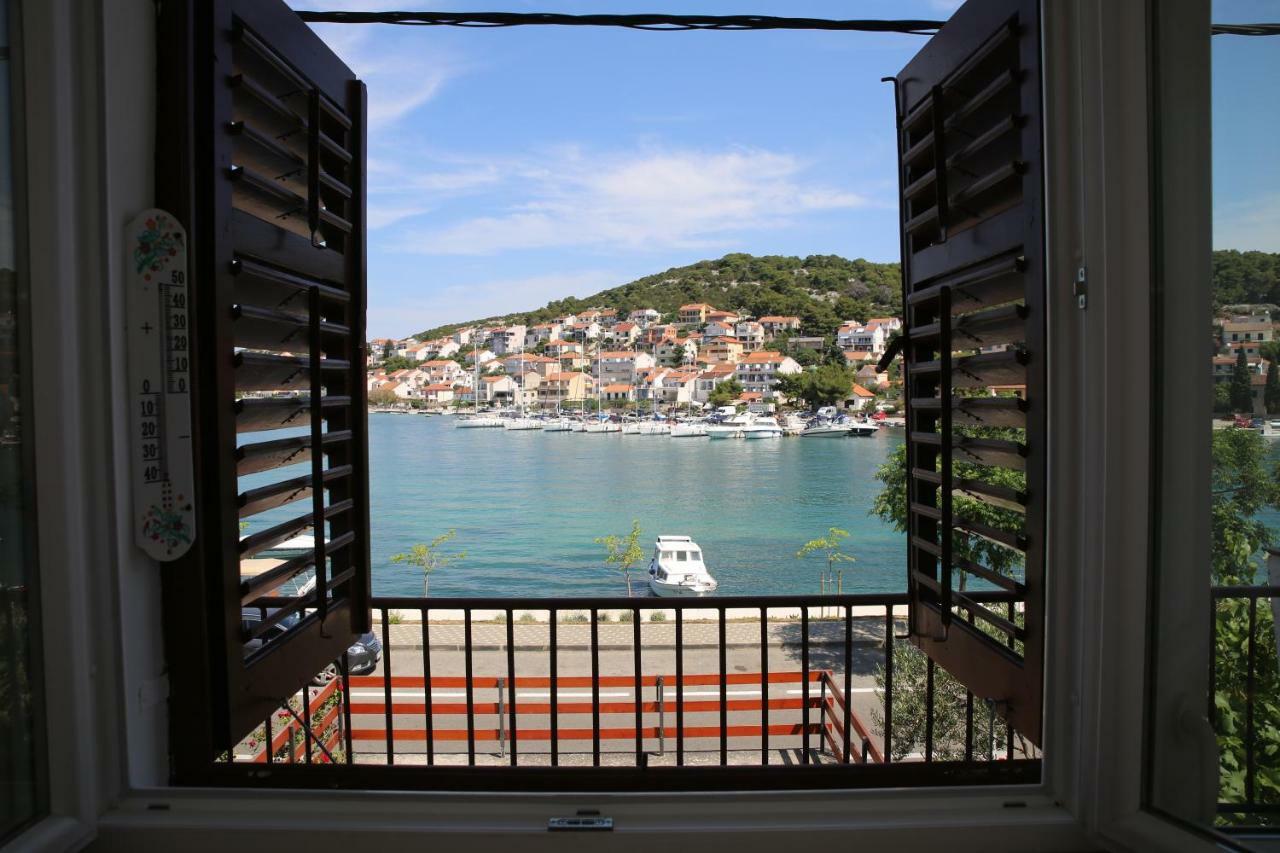 Seaside Apartment Tisno Eksteriør billede