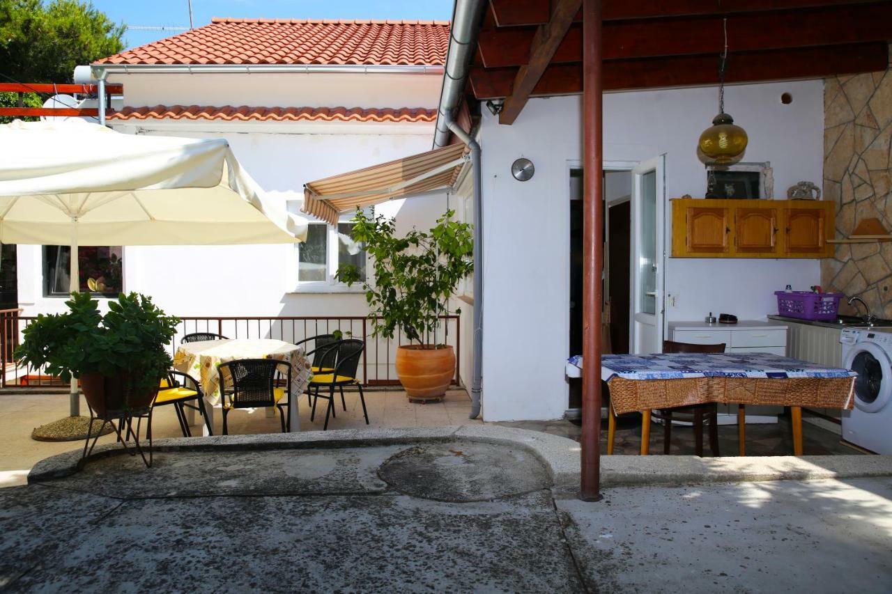 Seaside Apartment Tisno Eksteriør billede