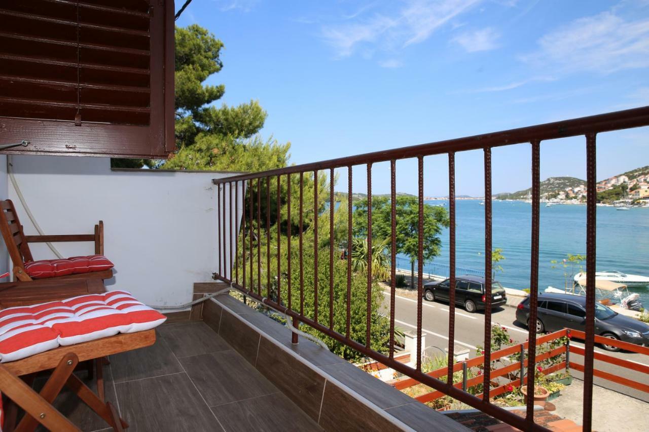 Seaside Apartment Tisno Eksteriør billede